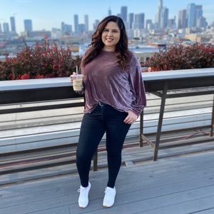 Meet your Posher, Karla